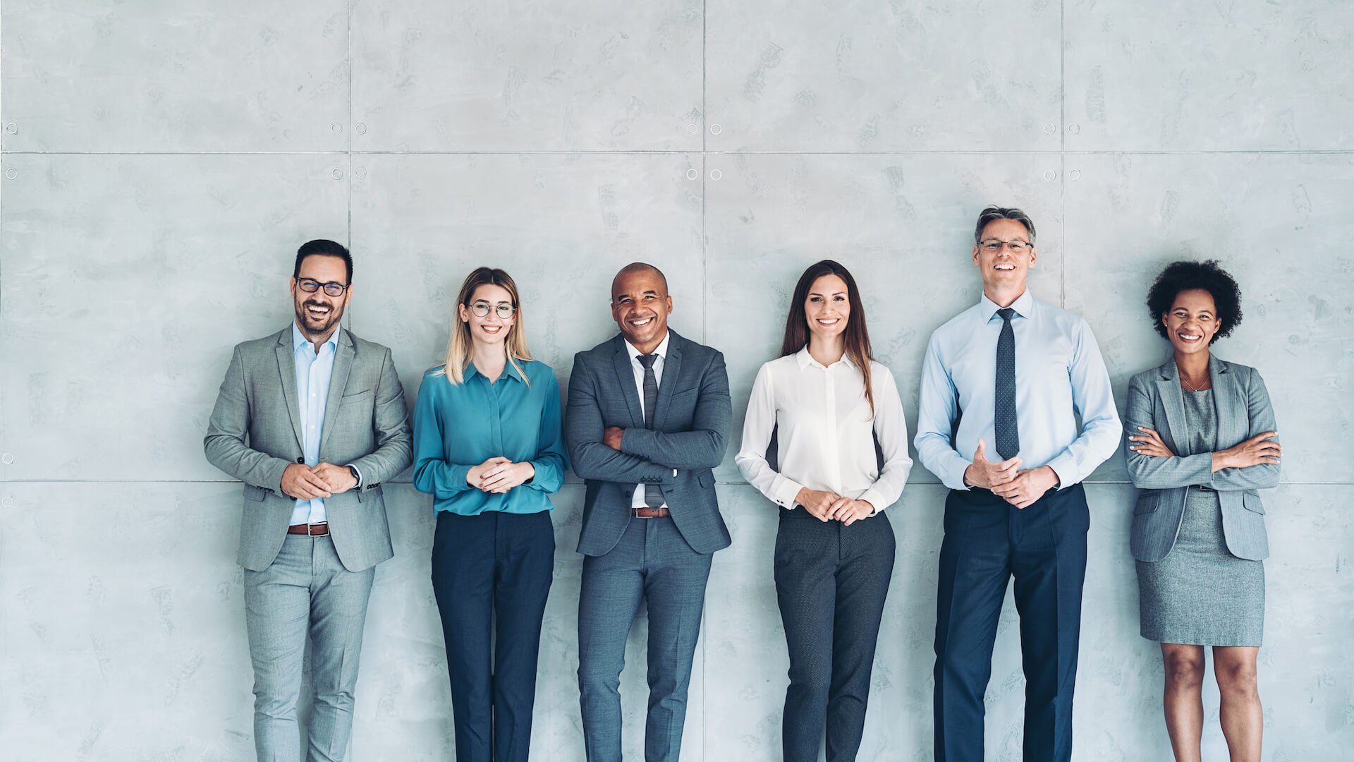 professionals-standing-in-a-line-career-pathing